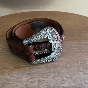 Tony Lama women’s brown belt